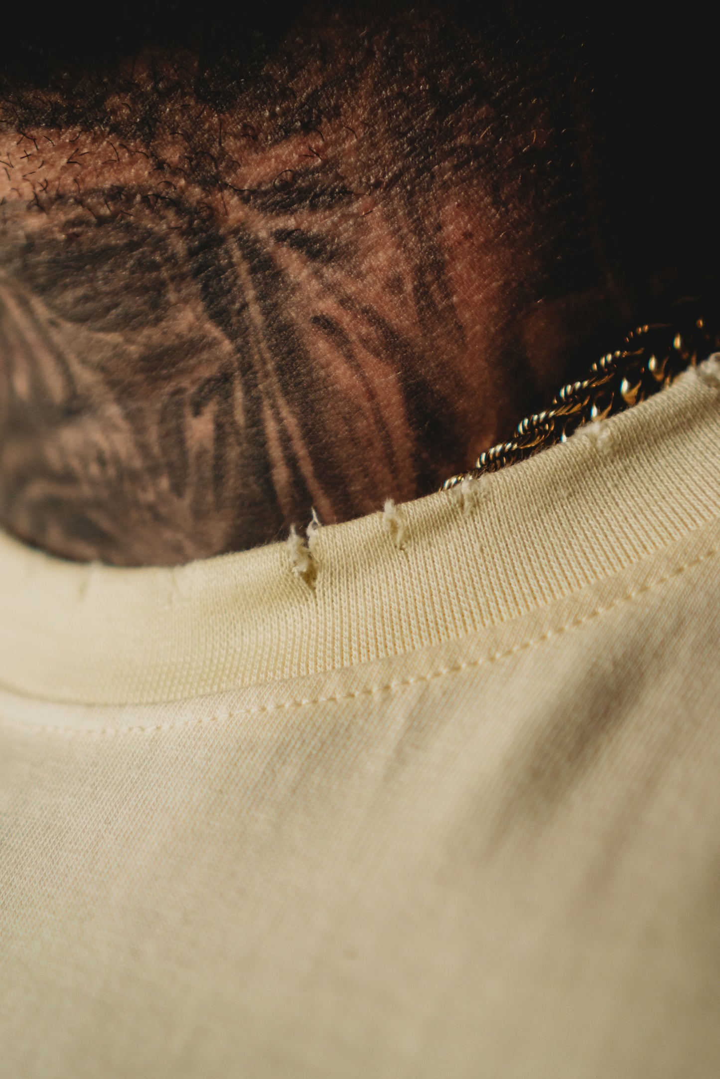 STILL PRAYING T-SHIRT (YELLOW)